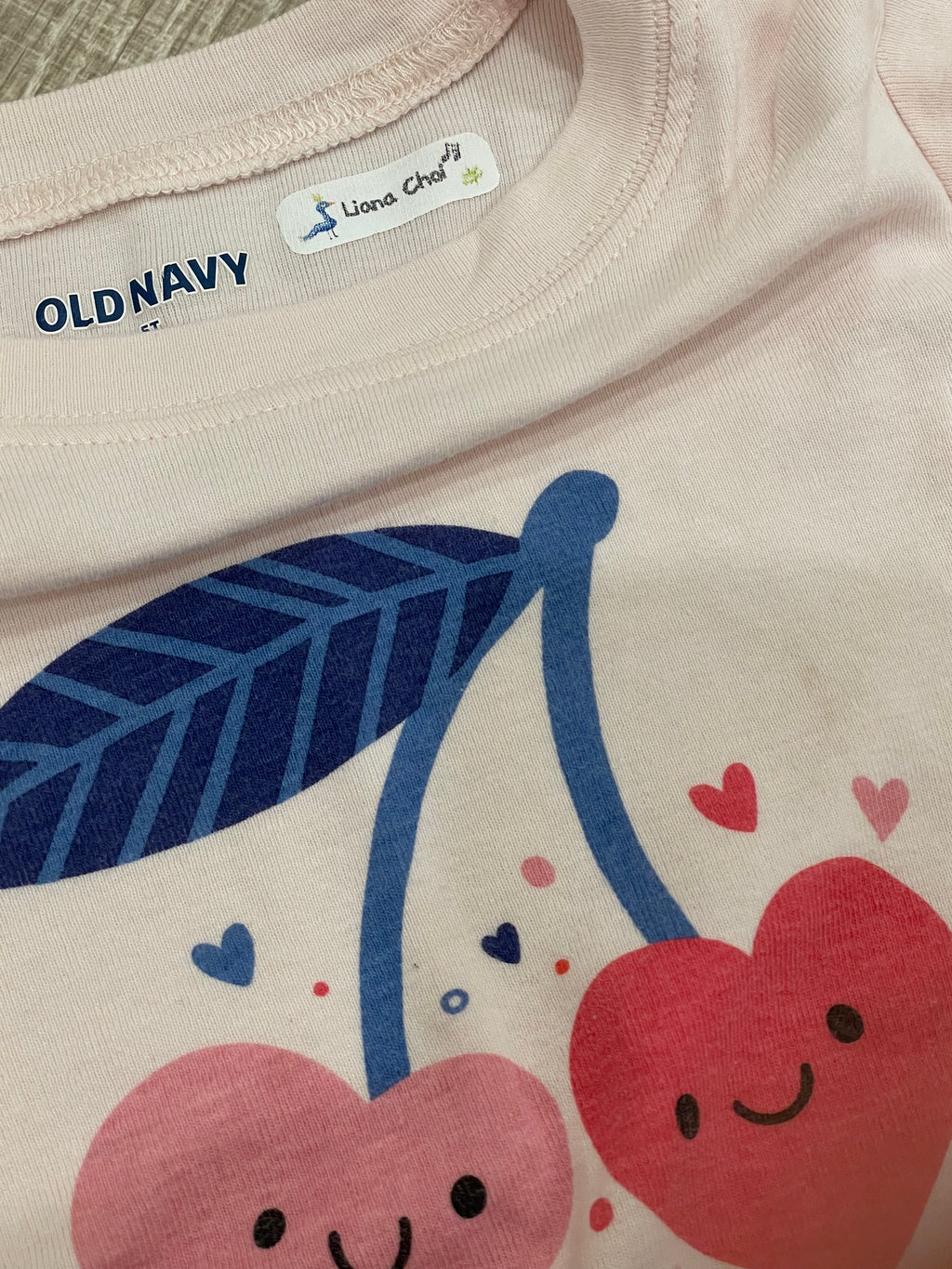 Small Labels Only - Black/Darker/Color Fabrics